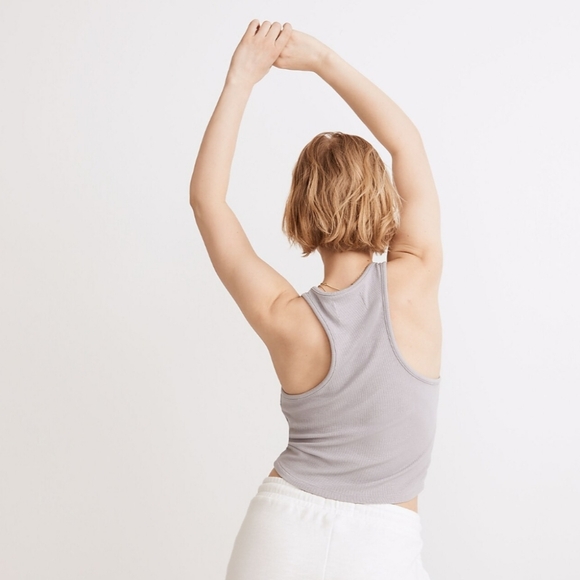 MWL Ribbed Split-Neck Crop Tank - Picture 4 of 9